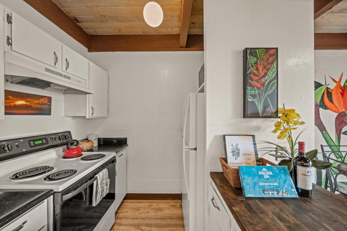Newly Upgraded 1Br Unit Near Beach Max Of 5 Guests Kailua-Kona Buitenkant foto