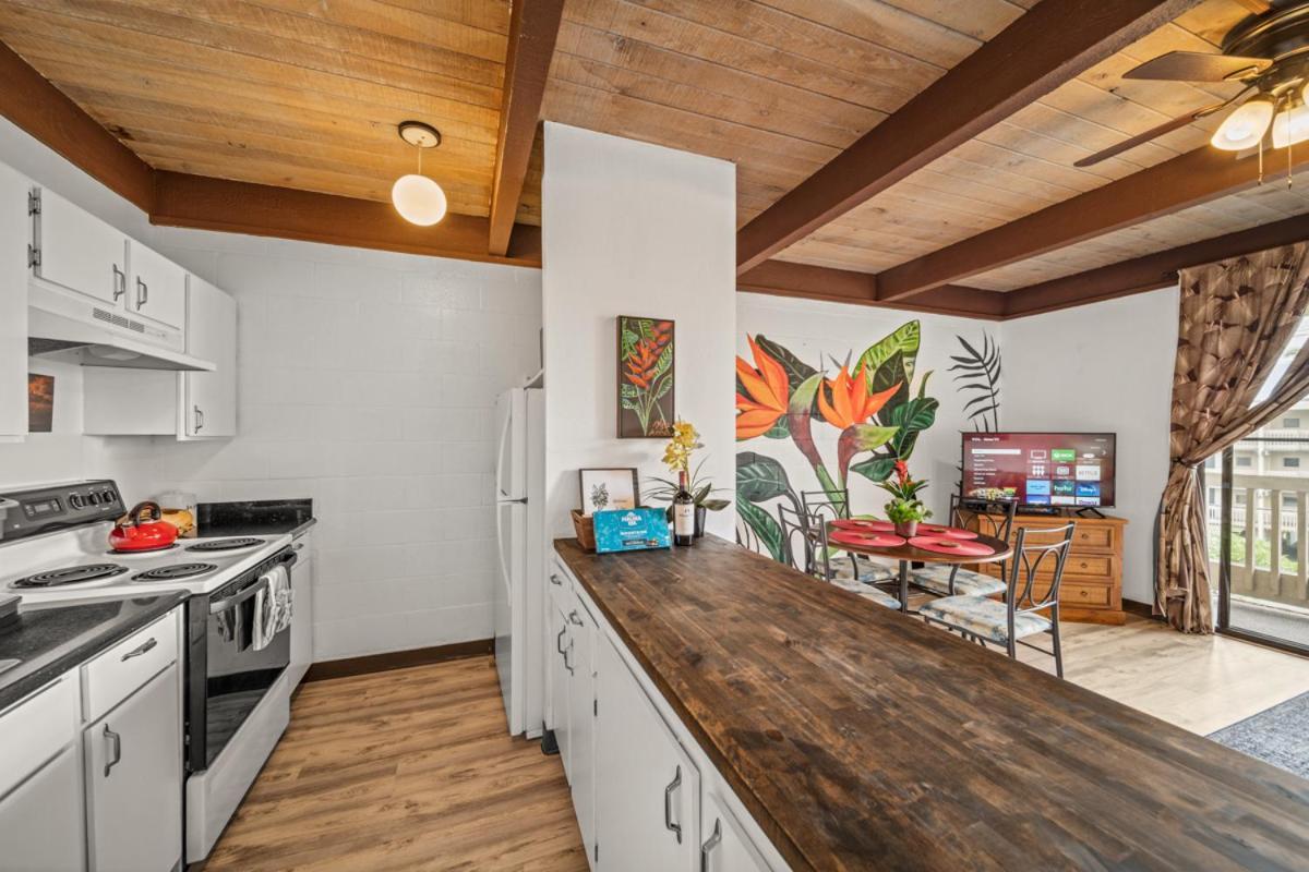 Newly Upgraded 1Br Unit Near Beach Max Of 5 Guests Kailua-Kona Buitenkant foto